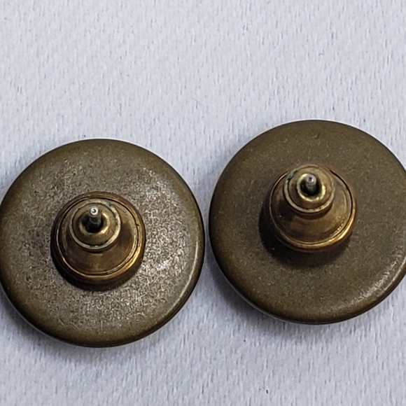 Vintage Rock Crystal Button Earrings - Picture 6 of 8